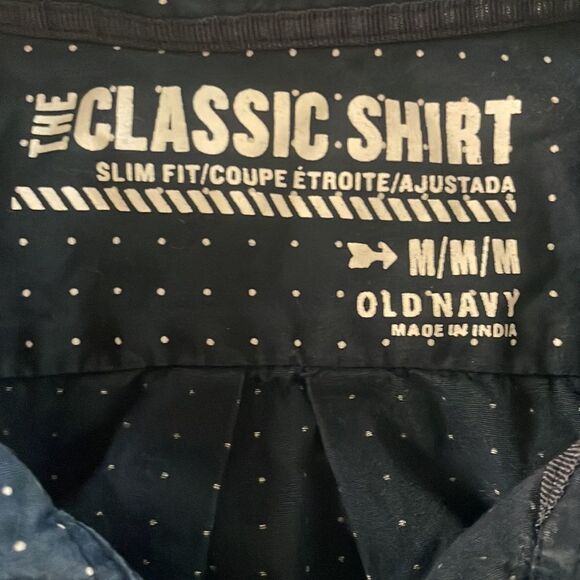 Old navy mens slim fit ( the classic shirt) size medium - Picture 6 of 8